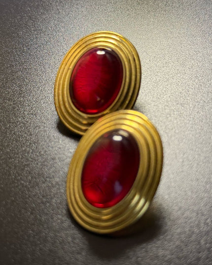 ROYAL OVAL STUDS - DIAMOND RED DAME EARRINGS WITH 18K GOLD PLATE
