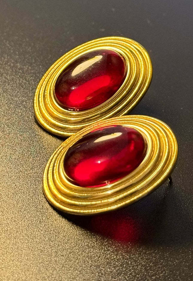 ROYAL OVAL STUDS - DIAMOND RED DAME EARRINGS WITH 18K GOLD PLATE