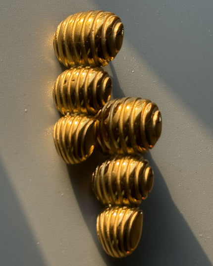 Golden Cascade Earrings – Perfectly Layered Culture Elegance in Gold