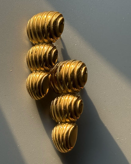 Golden Cascade Earrings – Perfectly Layered Culture Elegance in Gold