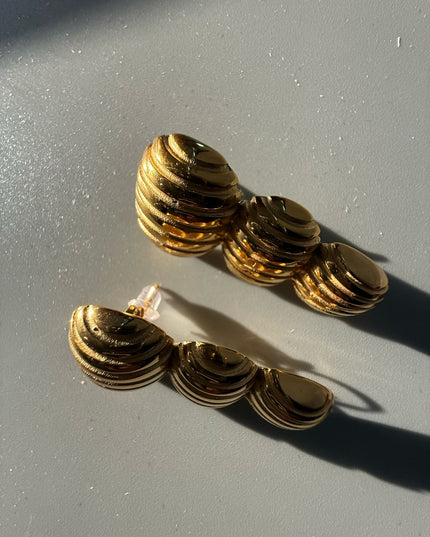 Golden Cascade Earrings – Perfectly Layered Culture Elegance in Gold