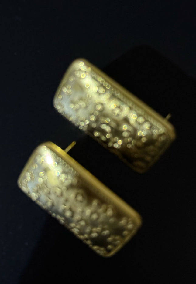 Celestial Dreams Earrings – A Gorgeous Luminous Starry Statement In Gold