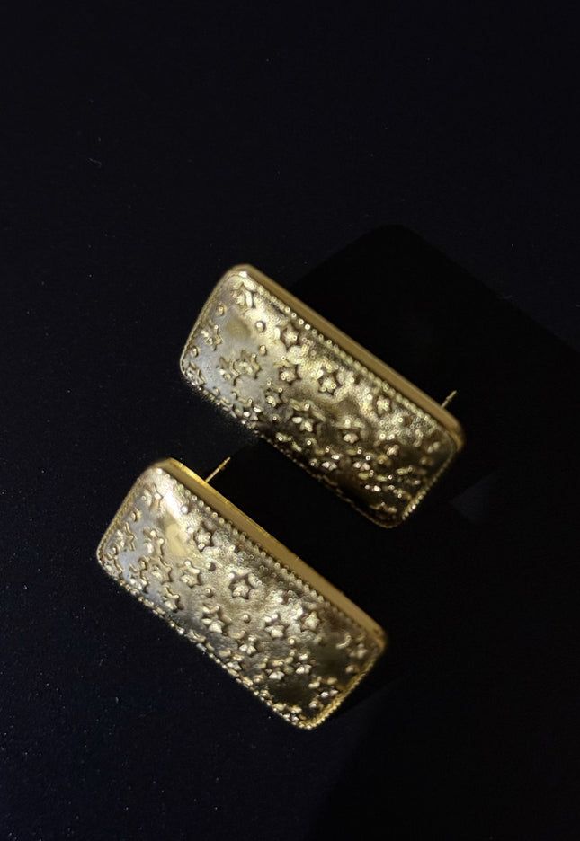 Celestial Dreams Earrings – A Gorgeous Luminous Starry Statement In Gold