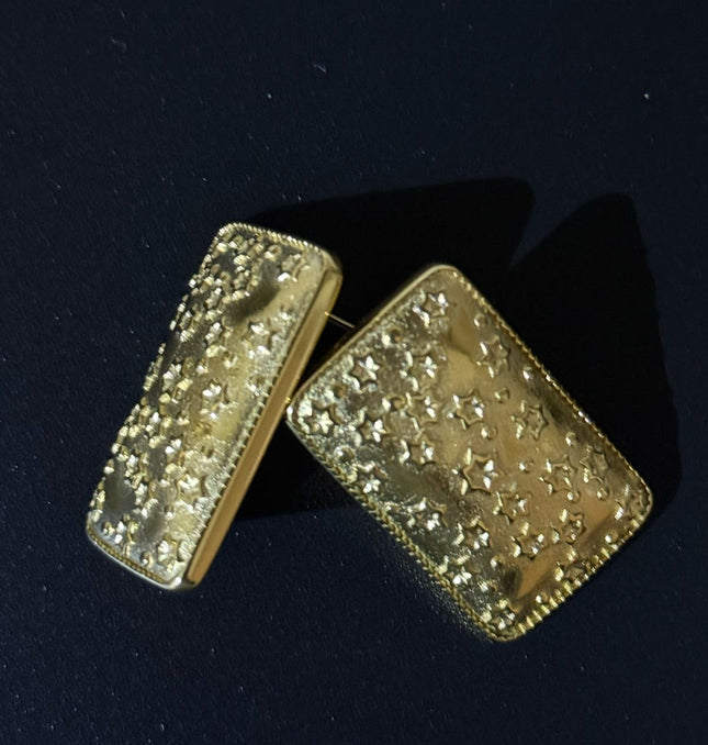 Celestial Dreams Earrings – A Gorgeous Luminous Starry Statement In Gold