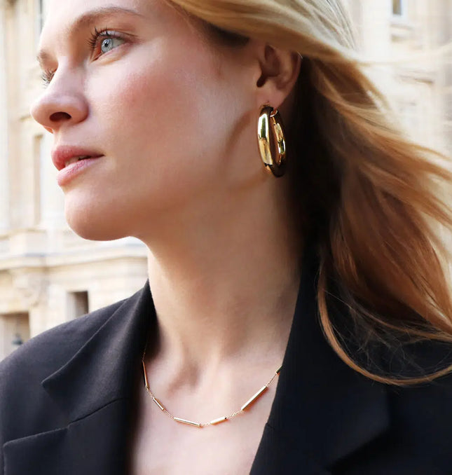 MINIMALIST GOLD BAR CHAIN - NECKLACE In Solid Non-Tarnish Stainless Steel With 18K Gold-Plate