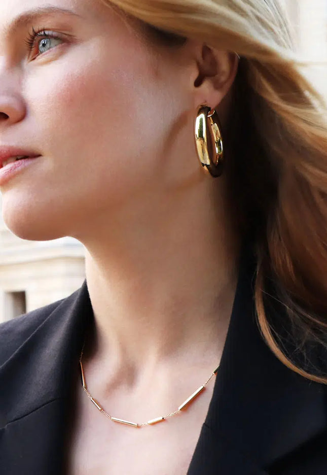 MINIMALIST GOLD BAR CHAIN - NECKLACE In Solid Non-Tarnish Stainless Steel With 18K Gold-Plate