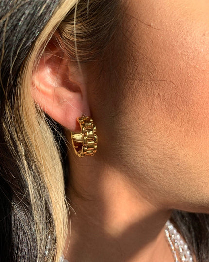 CLASSIC FRENCH LUXE HOOPS  In Solid Stainless Steel 18K Gold-Plate