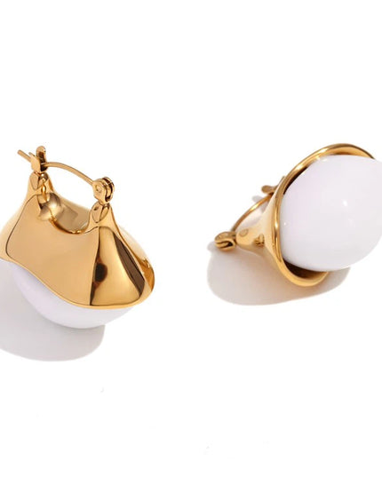 Aurora Pearl Hoops – Sculpted Elegance in Gold & White