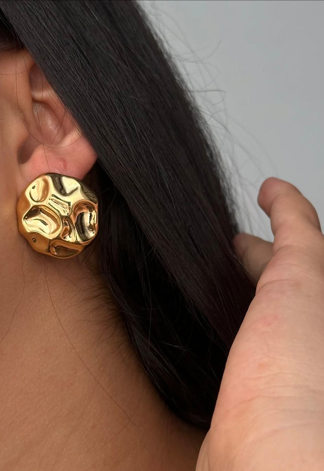 Molten Gold Earrings – Organic Luxury in Gold
